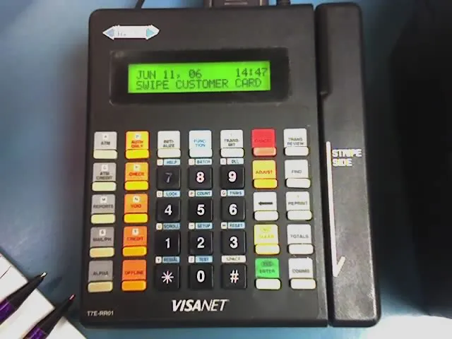 A card payment terminal