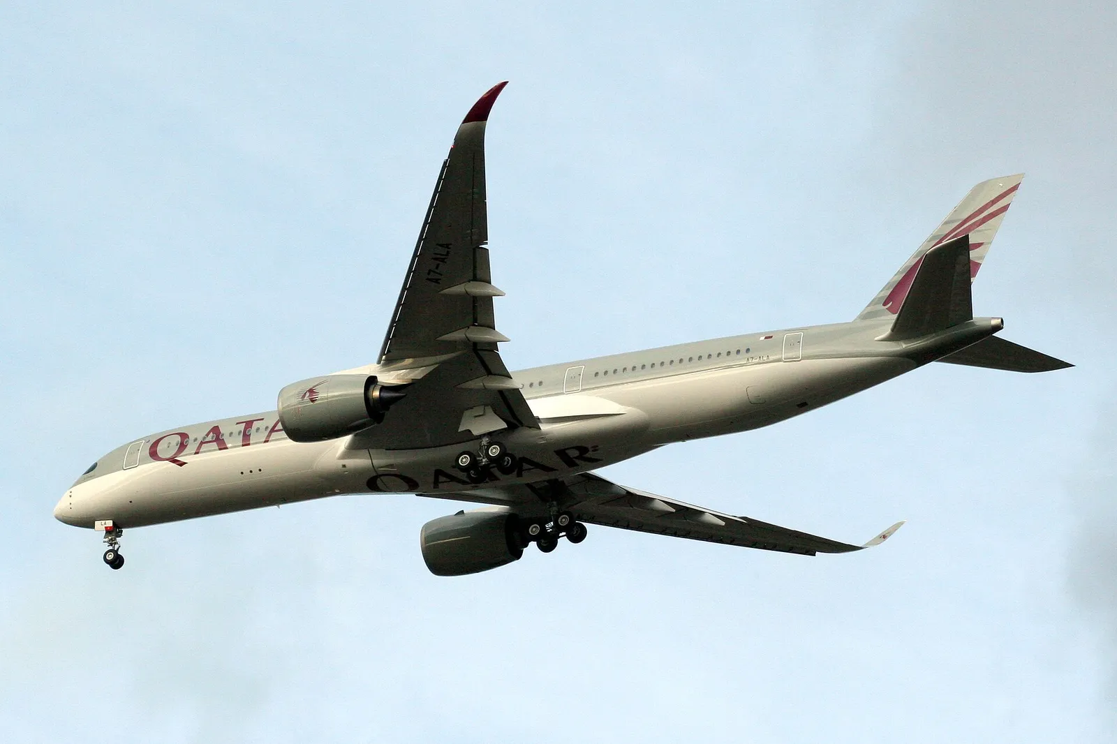 An Airbus A350 on approach to land
