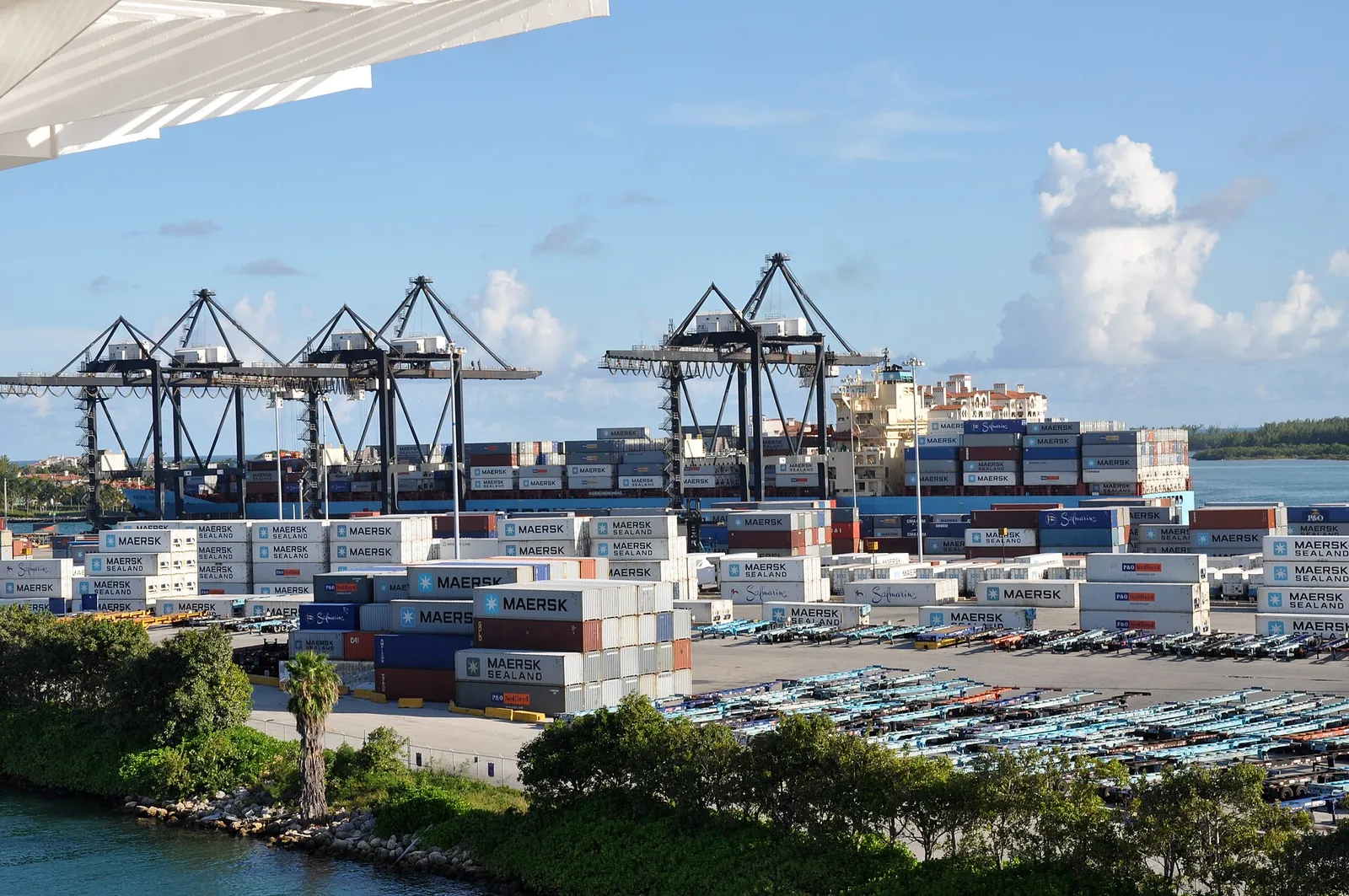 Container ships and cranes at the Port of Miami