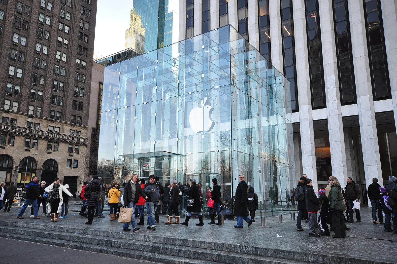 The glass-cube Apple Store on Fifth Avenue